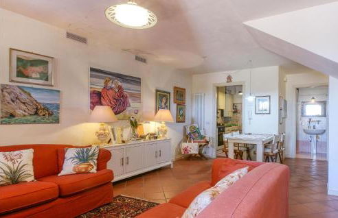 Beautiful Apartment In Casteldimezzo - Foto 3