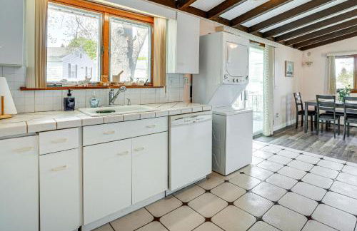 Massachusetts Abode with Deck and Grill Near Beaches! - Photo 12