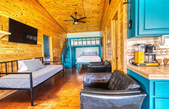 Frio River Cabins - Photo 26