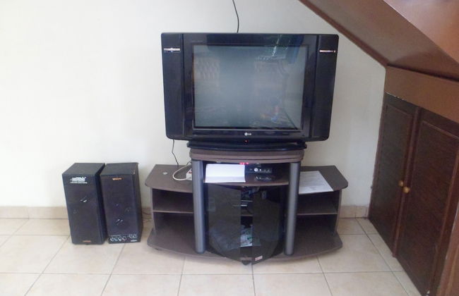 Villa Kota Bunga Violet - Photo 27