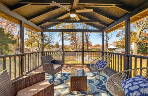 4BR House Mins to Downtown Annapolis with Firepit, Basement Bar, & Sleeps 12 - Foto 31