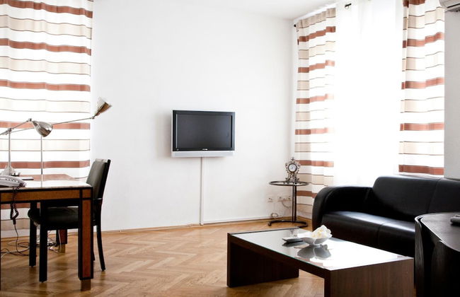 The Suite Hotel Garden - Photo 19