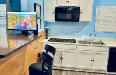 SanAnto Inn - Photo 29