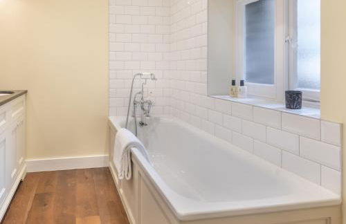 Ridge Hill Manor - Photo 25