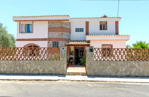 Villa Alegría - Option of Heated Pool - Sleeps 8 - Photo 16