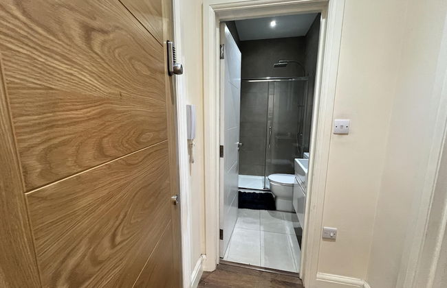 1-bed Apartment in Ealing - 2mins From Station - Foto 27