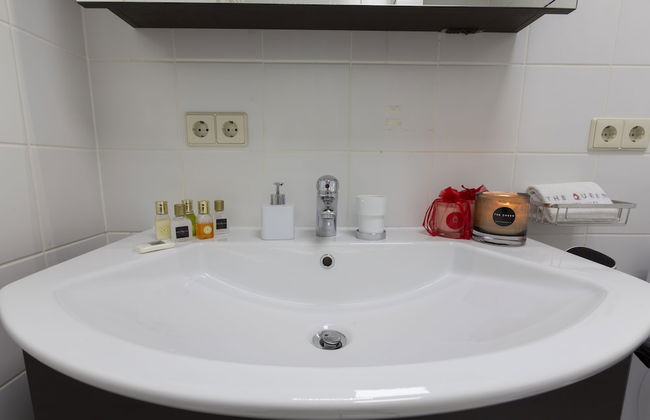 The Queen Luxury Apartmen-Villa Vittoria - Photo 51