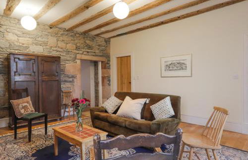 Freswick Castle - Photo 16