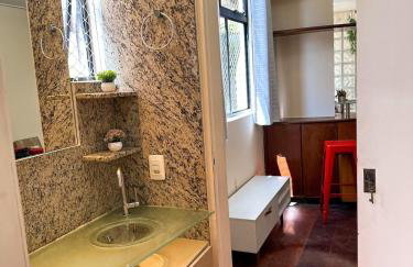 Apê Letícia I Ar condicionado, wifi e garagem na Zona Sul de BH - Foto 10