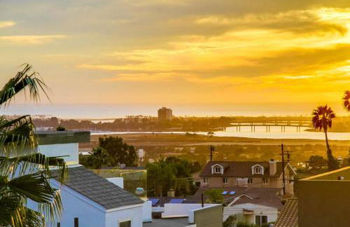 Panoramic Ocean sunset Views with Heated Pool & Spa best location - Foto 72