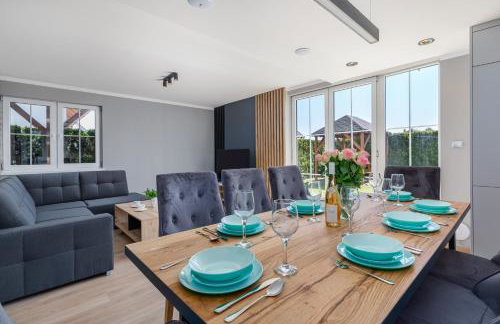 Holiday Houses Alana & Alva with Garden by Noclegi Renters - Foto 3