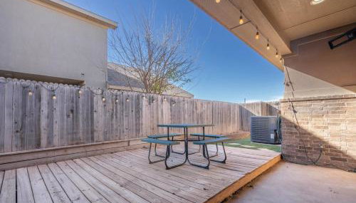 Sunset Retreat, Clean Modern 3BR, Garage, Near 191 - Foto 5