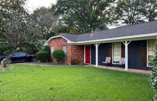 Sweet Home Alabama 4BR 2BA oasis with pool WI-FI - Foto 23