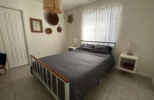 Miami's Cozy Tropical Getaway - Photo 10