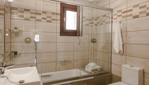 Saint Nicholas Villas 4 - Foto 4, towels, Shower