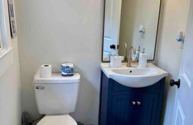 Beautiful Contemporary 2BDR - Foto 13