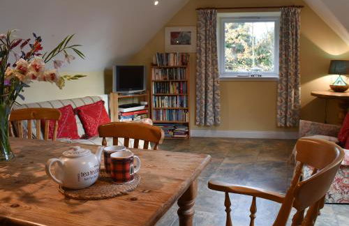 Fairlaw Garden Cottage - Photo 4