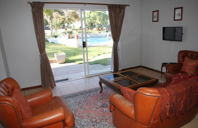 Private Cottages - Photo 6