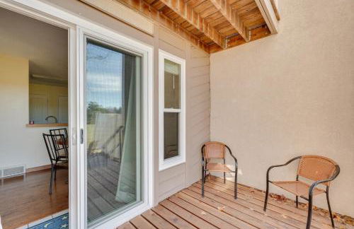 Walk to Lake Loveland Mtn-View Retreat with Balcony - Foto 23