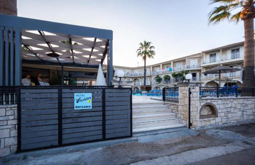 Vivian Hotel - Photo 39