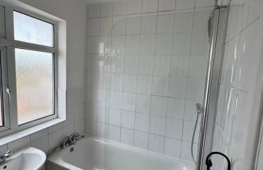 Modern 2 Bedroom Maisonette - Foto 12