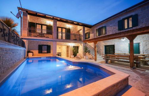 MY DALMATIA - Authentic Villa Vita with private swimming pool - Foto 1