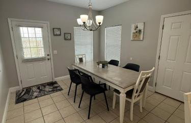 Beach Days, Nightlife Nights, East End of PCB - Foto 10