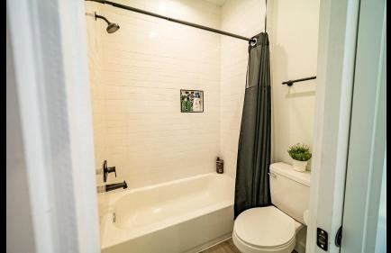 Hip in Houston - Foto 12