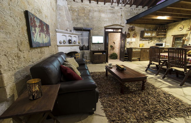 Dioni Palace - Photo 10