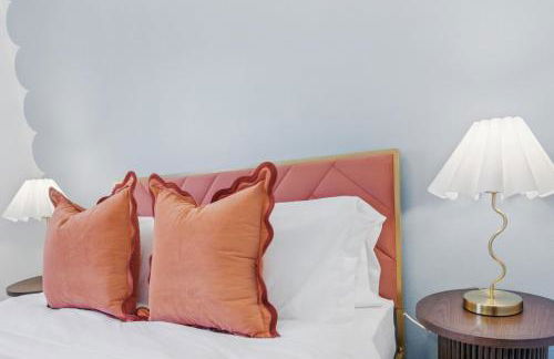 Spacious 4BD - Backyard BBQ, Fire Pit & Mini Golf - Foto 27