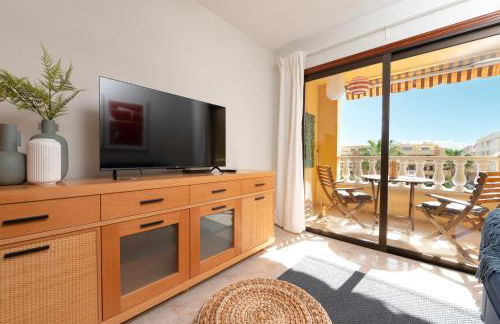 Las Olas - Coastal Escape with Charm & Comfort - Foto 41