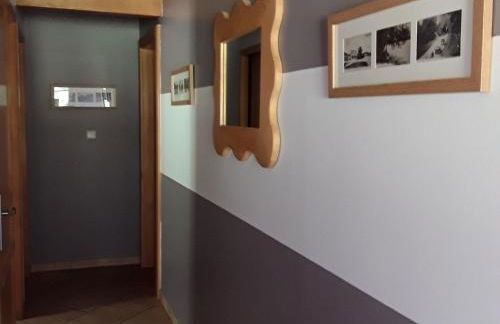 Chalet spacieux avec balcon, WiFi gratuit, proche lac et station de ski - FR-1-589-140 - Photo 2