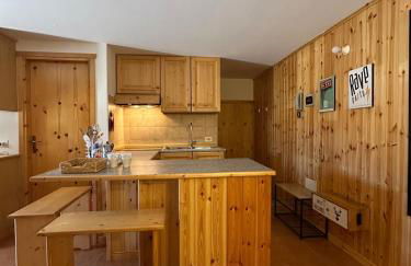 Wood Peak Apartment - Photo 2