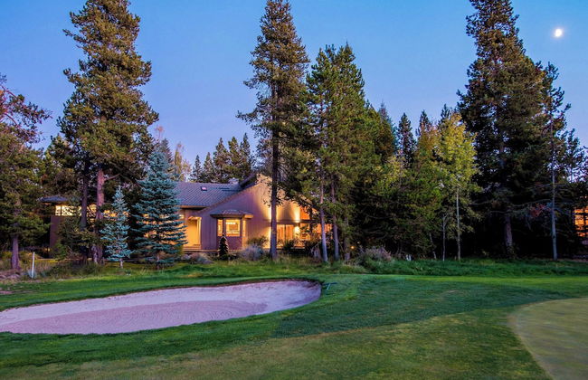Sunriver by Avantstay Cozy Mountain Home w/ Indoor Pool and Hot Tub - Foto 5