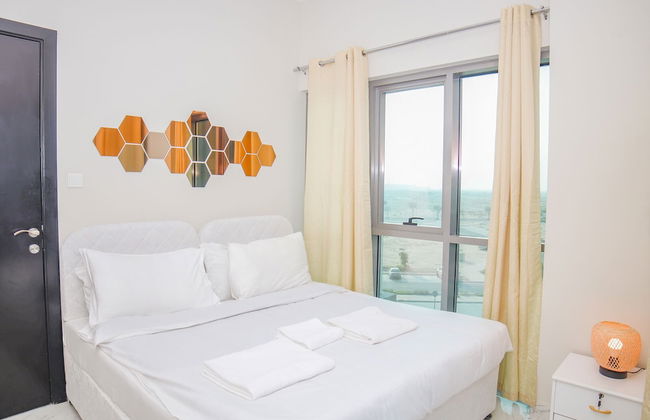 2 Bedroom Apartment in MAG 555 - Photo 2