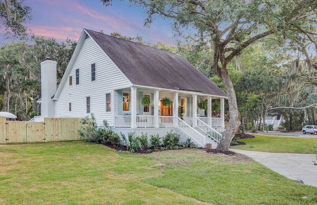 Southern Oasis by Avantstay 0.5mi Walk to the Beach, Pool, Patio, Large Yard - Photo 65