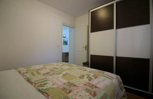 Authentisches Steinhaus mit Garten, Grill, Spielplatz, Trampolin - Foto 24