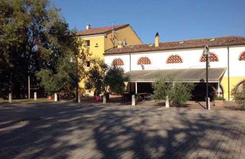 Agriturismo La Rasdora - Photo 1