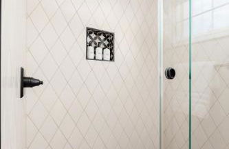 Midtown Modern - urban condo walkable to bars and beach - Foto 6