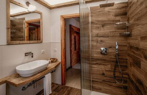 Pradella Apartments - Photo 36