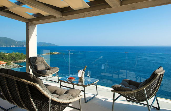 White Orchid Luisia in Vola - Foto 12