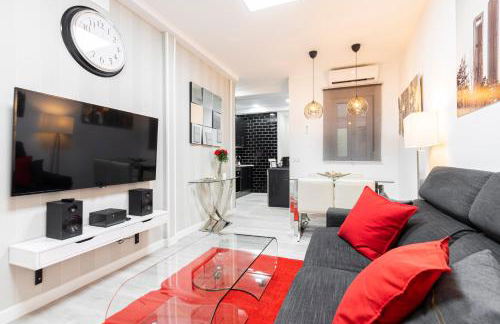 Madrid Río Apartment - Photo 6