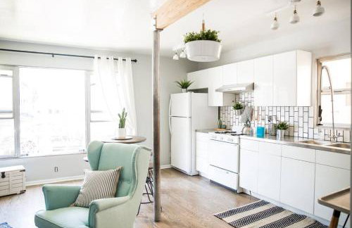 Seaside Bliss -Downtown! Beach! ConvCenter! Bikes! - Foto 13