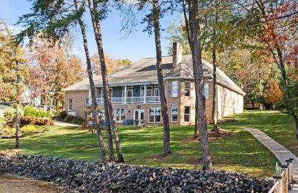 Sunset Pointe by Avantstay Waterfront, Beach, Fire Pit Sleeps 14 5bdr 4BA - Foto 42