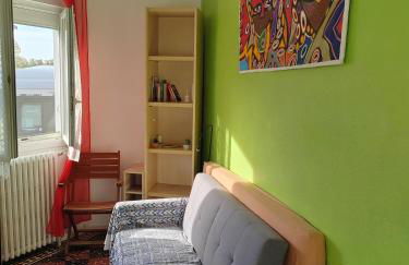 Appart indépendant, 1 lit deux personnes et 1 appoint Piscine Jardin Direct Gare Aéroport et jardin - Foto 33