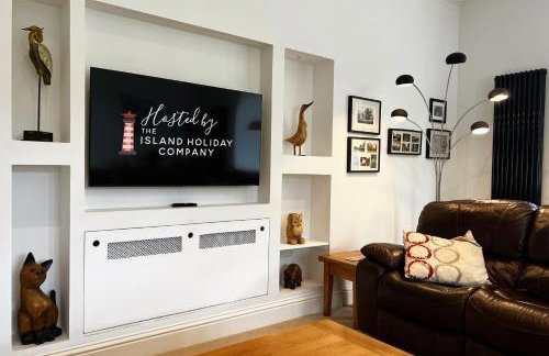 2 Shanklin Manor - Ground Floor apartment overlooking Park in Shanklin Old Village - Photo 16
