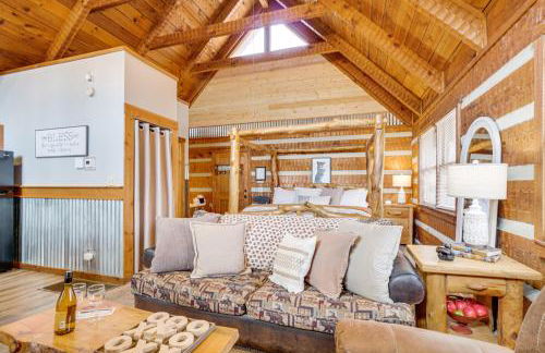 Honey Bear Pause Rural Escape with Porch and Hot Tub! - Foto 5