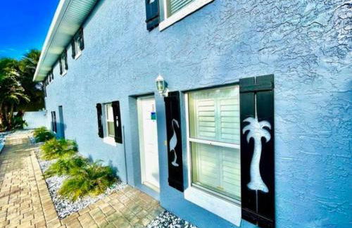 Summer Sands Lodge Unit 4 -2BR - Photo 15