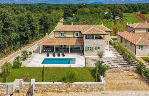 Elegant Family Retreat with Pool in Istria - Foto 6