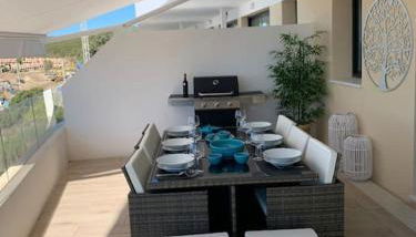 Prachtig appartement met zeezicht in Estepona Costa del Sol - Photo 3